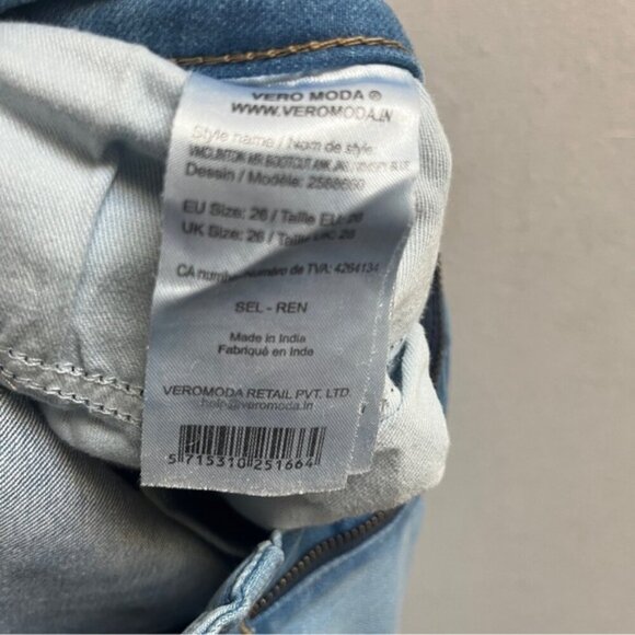 Vero Moda Clinton Bootcut flare front slit denim jeans Sz 26 - Picture 8 of 12